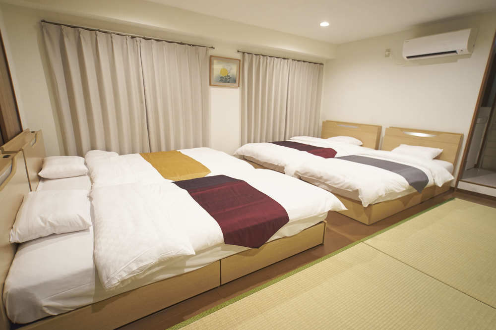 Sarangbang Hotel Kyoto Bagian luar foto